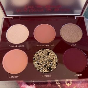 🆕 DOMINIQUE COSMETICS UNCONDITIONAL PALETTE